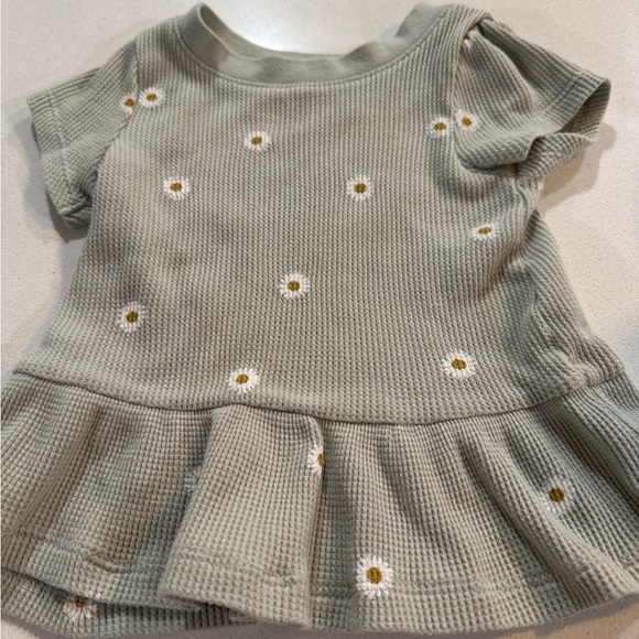 Cat & Jack Other - Cat & Jack 12M Baby Girl Shirts